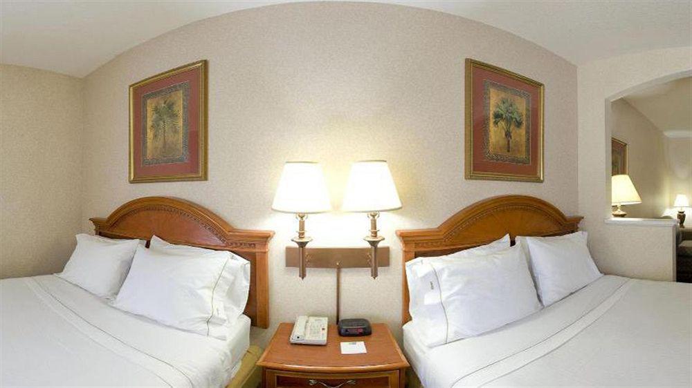 Armoni Inn & Suites Orangeburg Exterior foto